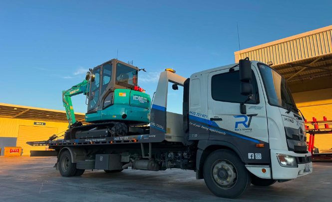 CIVIL & Earth Moving Machinery (11)