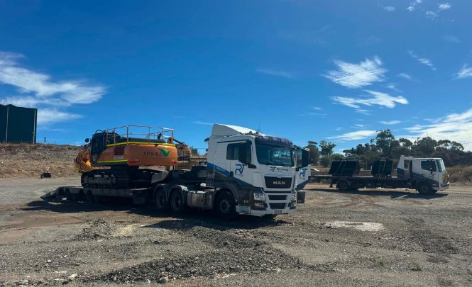 CIVIL & Earth Moving Machinery (12)