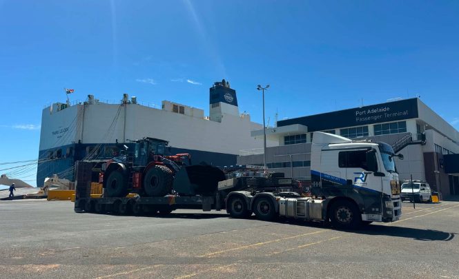 CIVIL & Earth Moving Machinery (14)