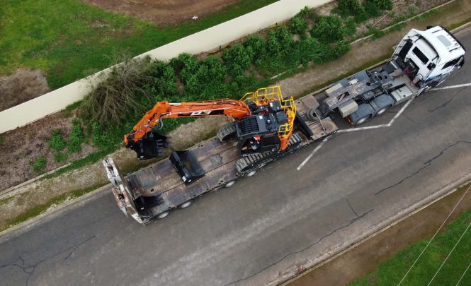 CIVIL & Earth Moving Machinery (6)