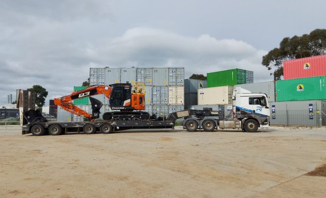 CIVIL & Earth Moving Machinery